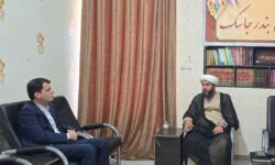فرماندار جدید جاسک با امام جمعه شهرستان دیدار کرد؛ تأکید بر تعامل و خدمترسانی به مردم
