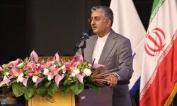 خبرنگاری تنها یک شغل نیست، رسالت مهم اجتماعی است