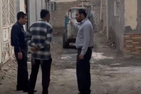 شهرداری بستک با همکاری شورای شهر، پروژه گسترده بتن‌ریزی معابر و کوچه‌ها را کلید زد