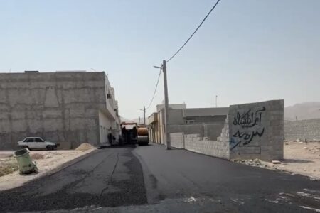 تداوم نهضت آسفالت در بستک؛ گامی استوار با همدلی شورا و شهرداری