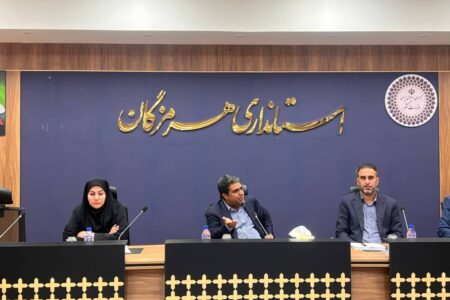 معاون استاندار هرمزگان: محور ورودی بندرعباس باید فوری پاکسازی شود