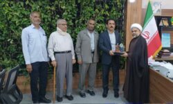 رئیس اداره اوقاف و جمعی از هیئت امنای مذهبی از شهردار قشم تقدیر کردند