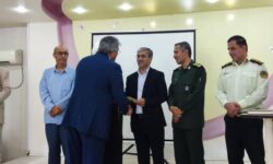 از شهردار بندرپل بهپاس تعامل مؤثر با شبکه بهداشت و درمان تقدیر شد