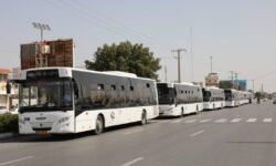 ارائه خدمات رایگان ناوگان اتوبوسرانی شهرداری بندرعباس به دانش‌آموزان در روز اول مهر