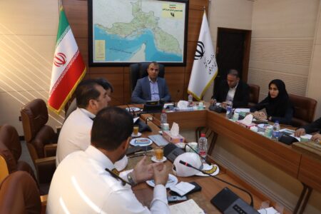 برگزاری جلسه تدوین آیین نامه  تردد خودروهای با  پلاک منطقه آزاد در سراسر هرمزگان