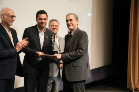 مهدی نصر آزادانی مرد سال فولاد ایران شد