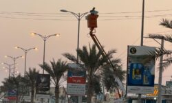 تعمیر  ۱۲۰ دستگاه چراغ معابر در بلوار خلیج فارس رمکان