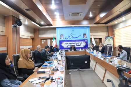نفیسی:کتاب ستون رشد فردی و توسعه اجتماعی است