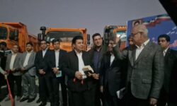 استاندار هرمزگان: ۳۲۳ دستگاه ماشینآلات عمرانی و خدماتی به شهرداریها و دهیاریهای استان تحویل شد