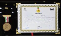 دریافت نشان حامی مدرسهسازی در سال 1404 توسط فولاد هرمزگان