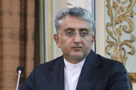برگزاری جلسه شورای اداری شهرستان بندرعباس با حضور مدیران شهری و اجرایی