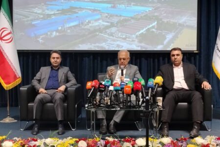 توسعه پایدار استان در گرو مشارکت بنگاه‌های اقتصادی، تقویت آموزش و استفاده از نیروهای بومی است