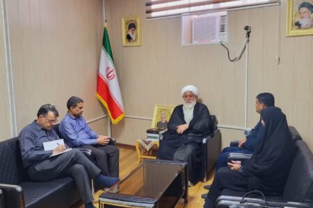 پیگیری و بررسی برگزاری مراسم اربعین شهدای میناب توسط معاون سیاسی، امنیتی و اجتماعی استاندار هرمزگان
