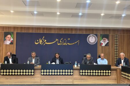 اراضی واگذارشده برای نیروگاه‌های خورشیدی تعیین تکلیف می‌شوند
