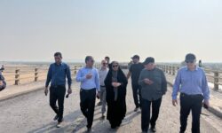 وزیر راه و شهرسازی از پل های آسیبدیده شهرستان خمیر بازدید کردند