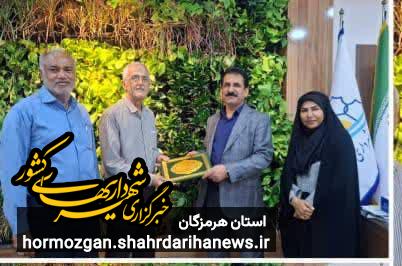 تقدیر ستاد بازسازی عتبات عالیات هرمزگان از شهرداری و شورای اسلامی شهر قشم 