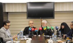 نهضت سلامت برای جبران عقبماندگی تاریخی استان آغاز شده است/ انتظار هرمزگان، توزیع عادلانه امکانات و منابع ملی است