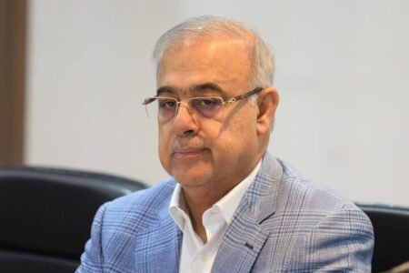 تبریک شهردار و اعضای شورای شهر بندر خمیر به استاندار هرمزگان برای کسب عنوان استاندار برگزیده کشور