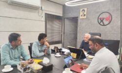 پیگیری تأمین برق شهرک طلوع رمکان در دیدار با مدیرعامل شرکت توزیع نیروی برق هرمزگان