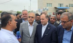 وزیر جهاد کشاورزی پای صحبت صیادان بندرعباس