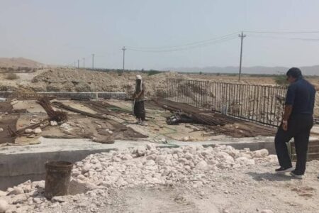 پل منطقه نیمه‌کار بندرخمیر تا ۲۰ روز آینده به بهره‌برداری می‌رسد