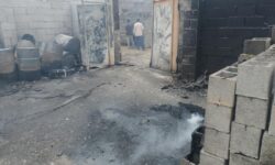 مهار آتش‌سوزی بزرگ در مرکز شهر سرگز احمدی/فیلم