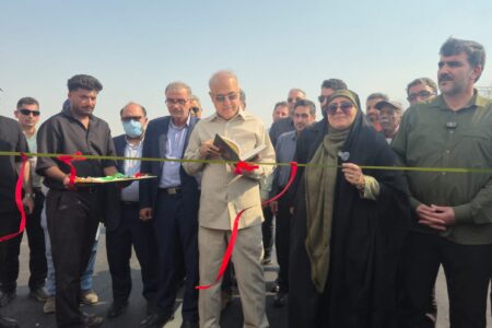 با حضور استاندار و وزیر راه و شهرسازی؛۸پل آسیب دیده استان هرمزگان در حملات آمریکای جنایتکار افتتاح شد