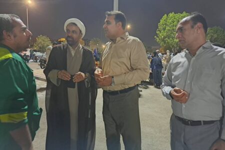 حضور معاون اقتصادی استانداری هرمزگان و مدیران این معاونت در میز ارتباط مردمی بندرعباس