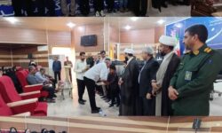 راه شهدا را باید در سنگر خدمت به مردم ادامه دهیم