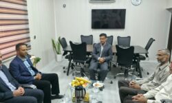 پیگیری مسائل مالیاتی فعالان اقتصادی سیریک در دیدار فرماندار با مدیرکل امور مالیاتی هرمزگان